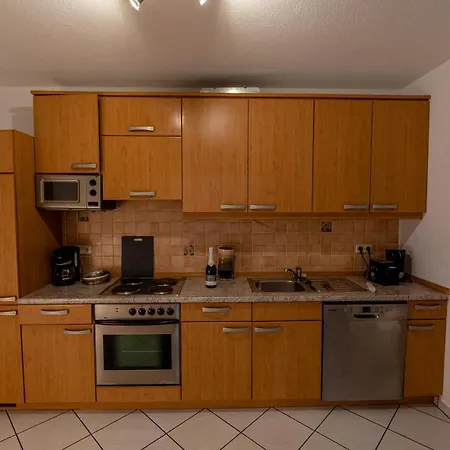 105 M2 Arbeiterwohnung Mit 2 Extra Schlafzimmern Fuer 7 Personen