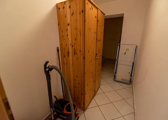 105 M2 Arbeiterwohnung Mit 2 Extra Schlafzimmern Fuer 7 Personen Apartamento *